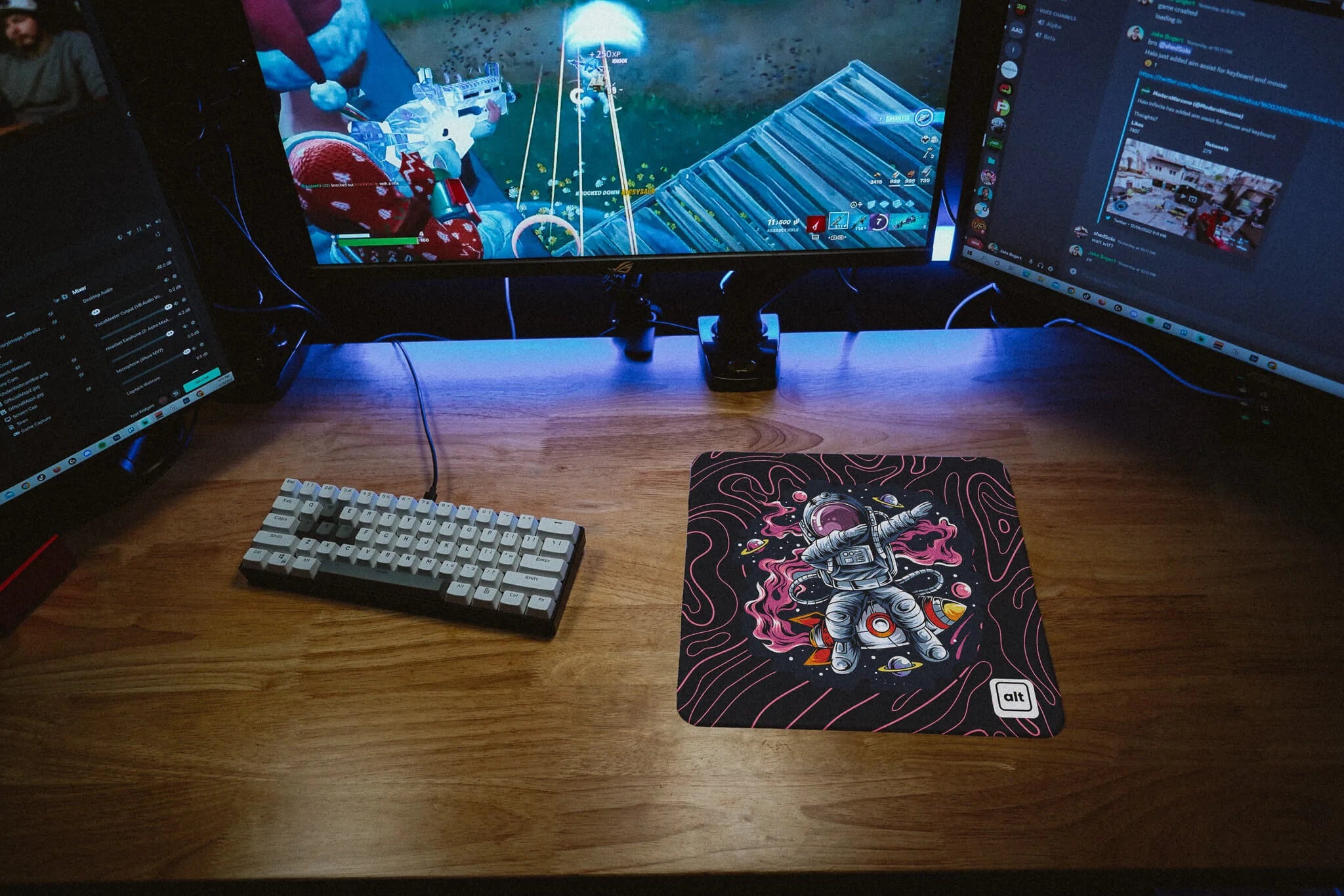 Dabstronaut Mousepad - Cinch Gaming