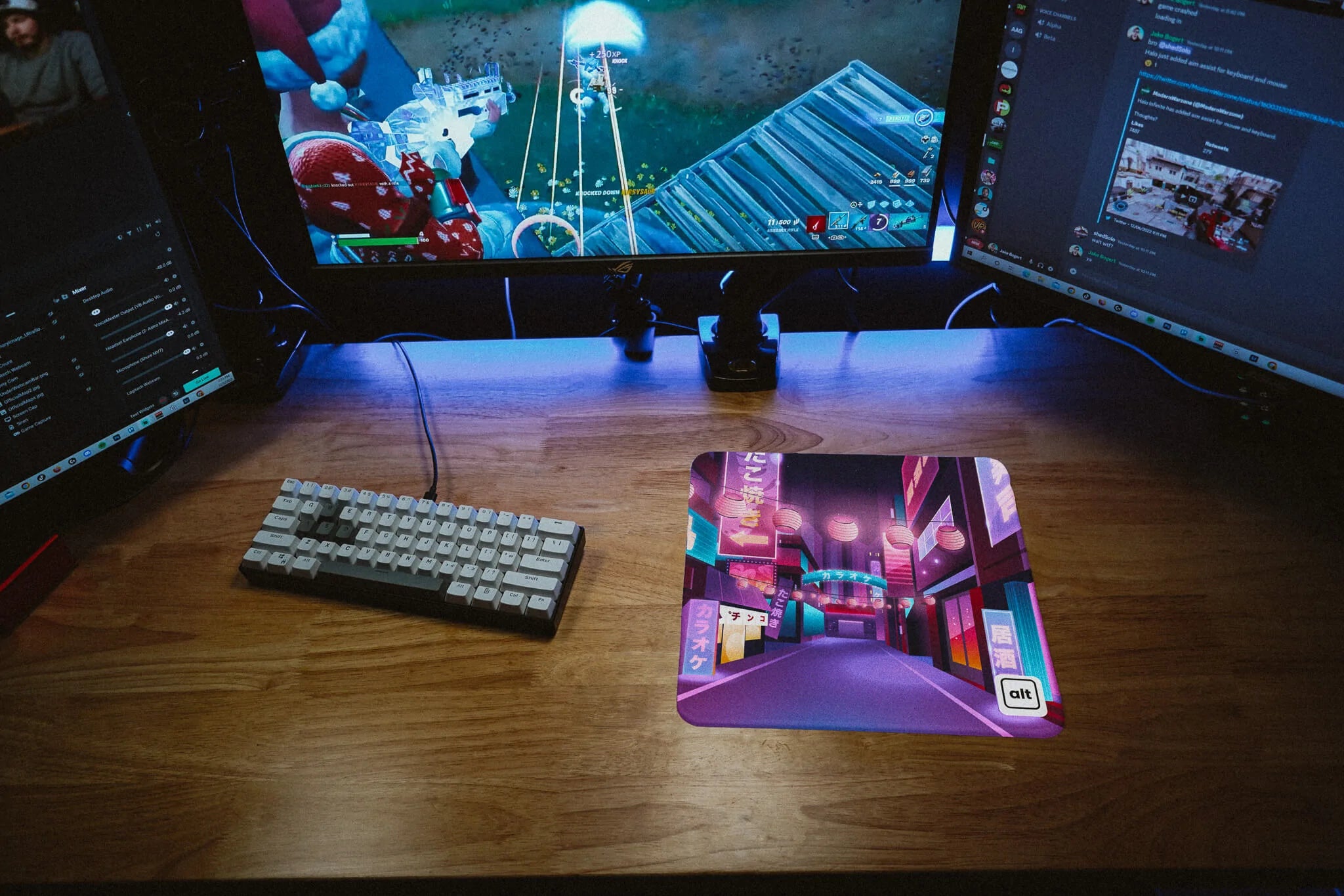 Night Life Mousepad - Cinch Gaming
